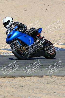 media/Mar-28-2022-Superbike Trackdays (Mon) [[b8603d0f67]]/Open Track Time/Turns 9 and 10/